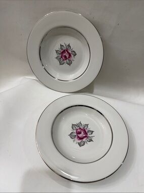 Royal Jackson Carmen Red Rose 8 In White Bowls Platinum Silver Rim Set of 2